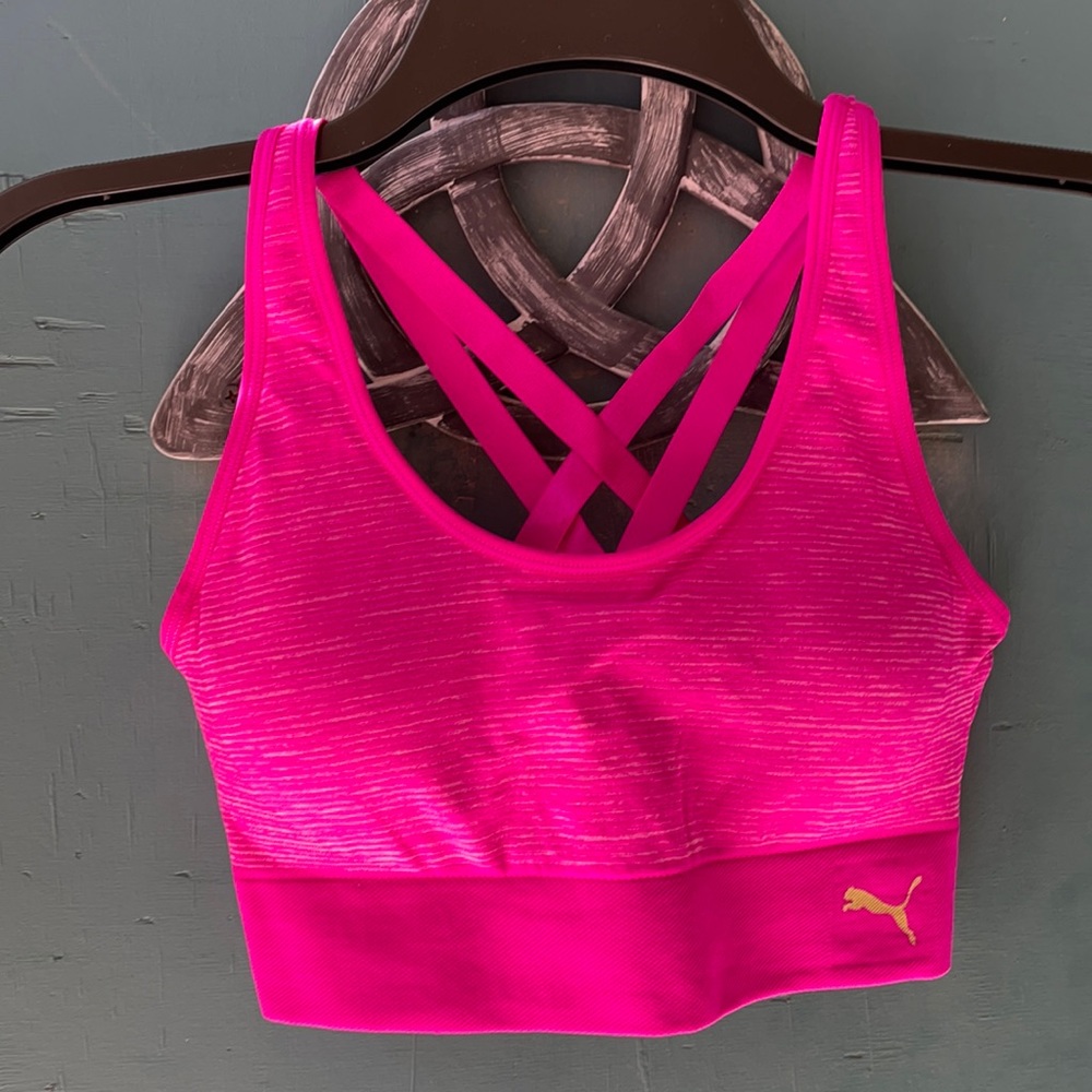 Puma hot pink woman’s sports bra